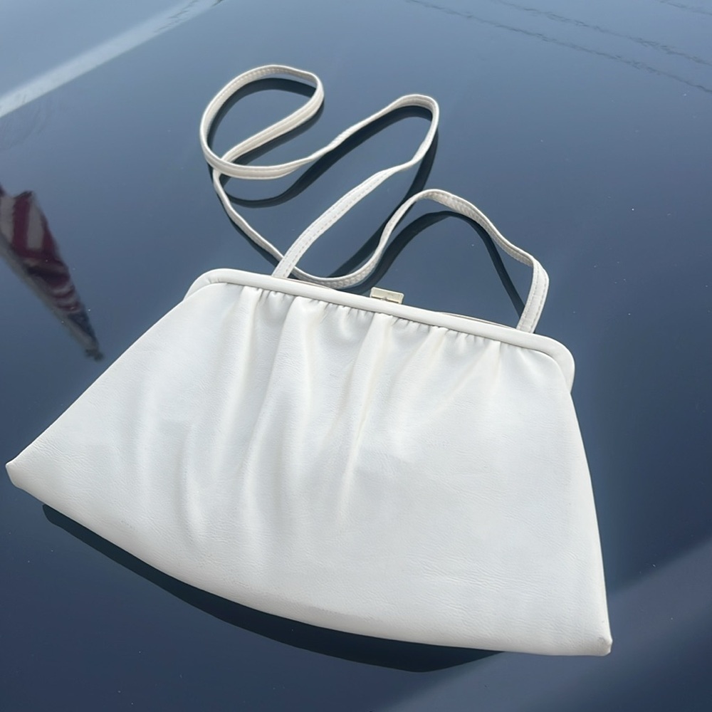 Vintage cream clutch - Picture 5 of 5